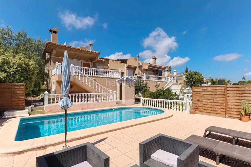 Foto 4e8c11c6-dbee-4ccb-9f1b-675843550bd7. Chalet en Los Balcones y los Altos Orihuela