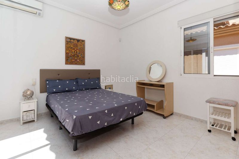 Foto 33bd9cf8-1bcd-491e-887d-6b27630bc553. Xalet amb aparcament piscina a Los Balcones y los Altos Orihuela