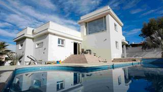 Chalet  N/a