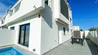 Chalet in Santiago de La Ribera