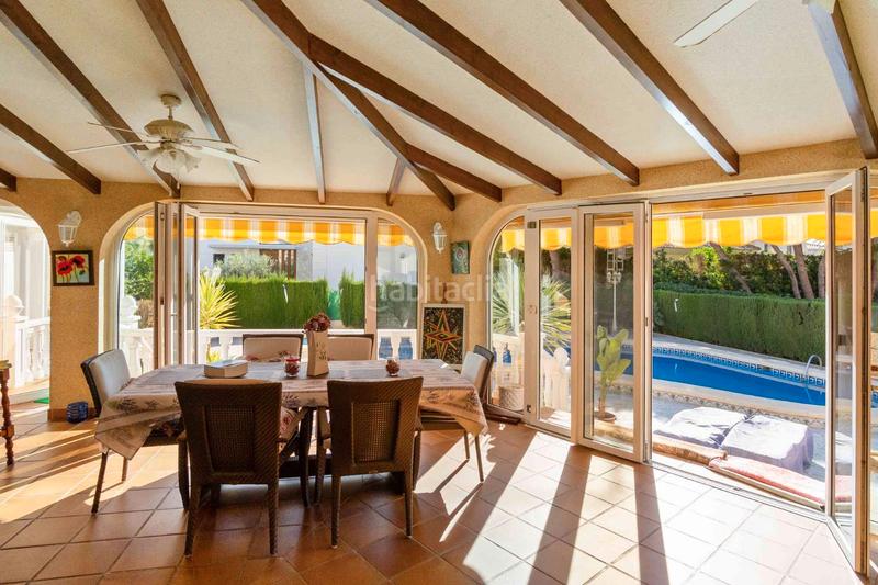 Foto 5b952e02-1cbe-404c-9d14-a1c4a1aaa1ae. Chalet with heating parking pool in La Zenia Orihuela