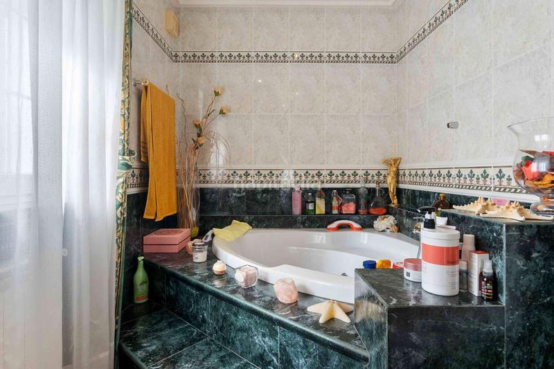 Foto 2e3b36df-5a10-4dca-8a66-2e7b0ec4c872. Chalet con riscaldamento parcheggio piscina in La Zenia Orihuela