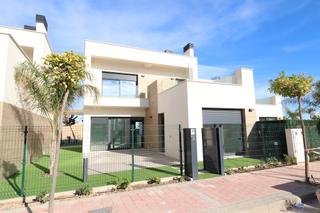 Chalet in Dolores de Pacheco-Santa Rosalía