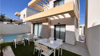 Chalet à Montesinos (Los)