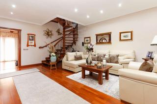 Chalet en Los Balcones-Los Altos