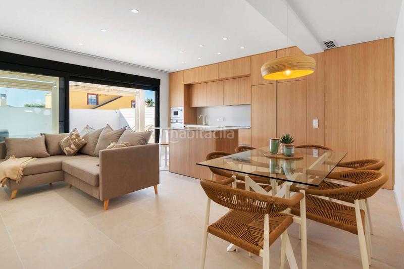 Foto 4ae39364-1bd6-47ff-98f7-333315178c24. Chalet with heating parking pool in Zona Carrefour - Urbanizaciones Torrevieja