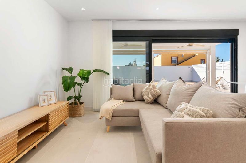 Foto 5a671beb-40d7-45e1-a50e-78e9e7e8ad6e. Chalet with heating parking pool in Zona Carrefour - Urbanizaciones Torrevieja