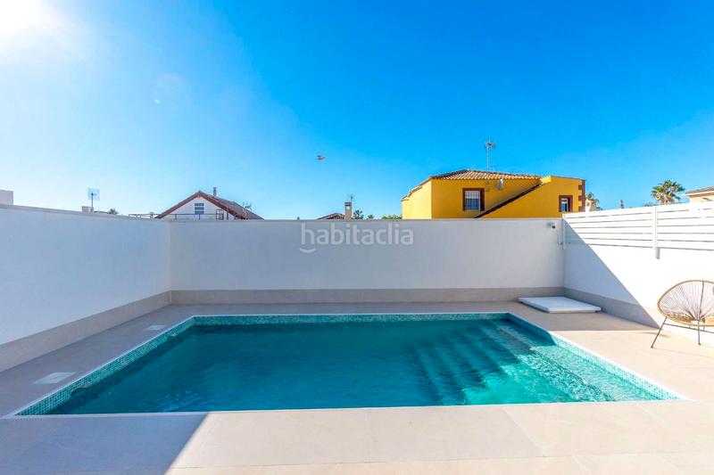 Foto 71122c61-7fae-4e7b-906d-82e0862b8277. Chalet avec chauffage parking piscine dans Zona Carrefour - Urbanizaciones Torrevieja