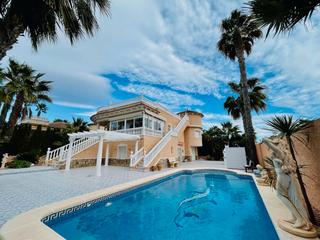 Chalet  N/a