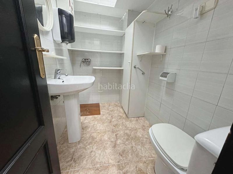 Foto 5f9d96df-735e-4edb-84ff-08cfde4cb0a7. Local commercial dans Guardamar