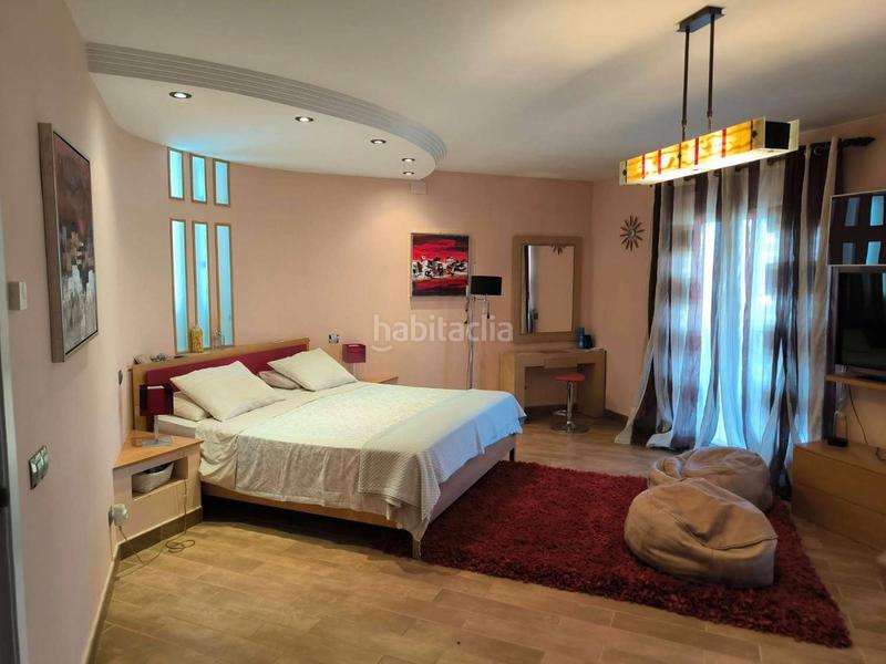 Foto 1b92a462-3f49-4364-8e95-57fbd8ceae42. Chalet with heating parking pool in Zona Carrefour - Urbanizaciones Torrevieja