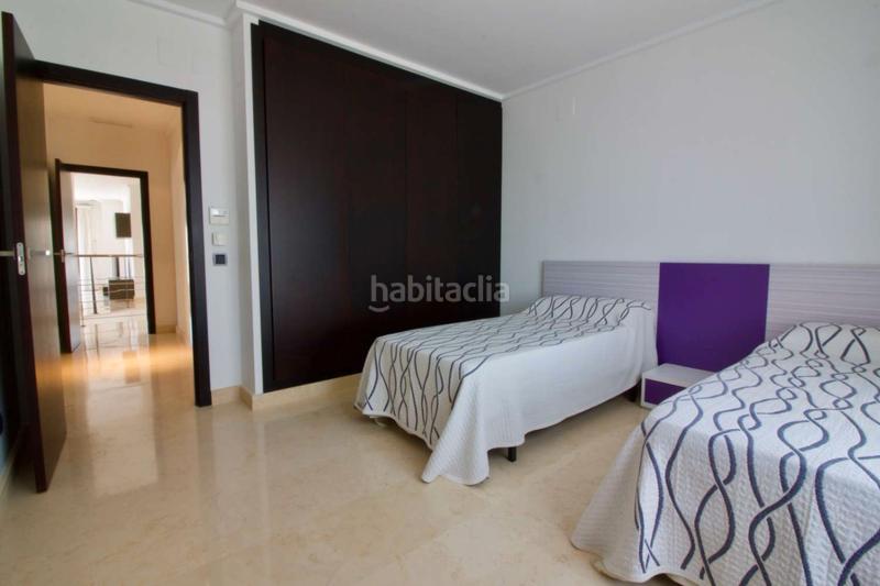 Foto 764e735b-e646-40c4-9475-4268b5a95a11. Chalet en Cabo Roig Orihuela
