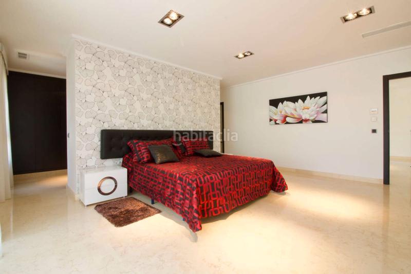 Foto b3b500a7-3a6f-4a22-b09b-2307fc67345b. Chalet en Cabo Roig Orihuela