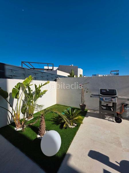 Foto f252172d-6dbc-4aa3-904c-49ae21c0e13c. Chalet en Benijófar