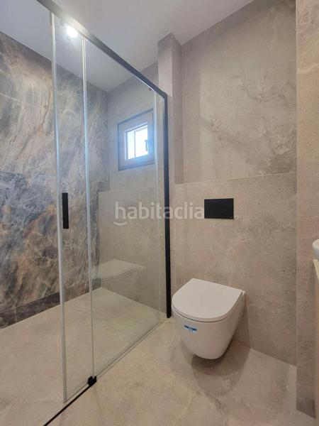 Foto 1a3f8a05-239c-447c-bff5-3e281c88e5fa. Chalet con riscaldamento parcheggio piscina in Cabo Roig Orihuela