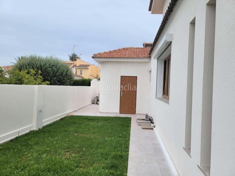 Foto 3cfce128-a9db-45c3-899b-d25b9e780eb7. Chalet con riscaldamento parcheggio piscina in Cabo Roig Orihuela