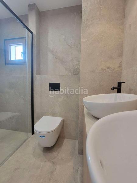 Foto 6d15a9d2-8ecf-4b57-84c0-58e5316a5cee. Chalet con riscaldamento parcheggio piscina in Cabo Roig Orihuela