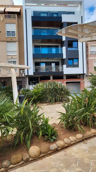 Foto 48cd1427-3851-4c2f-ac88-d28a2c3081a6. Appartement dans n/a dans Centro - Muelle Pesquero Torrevieja