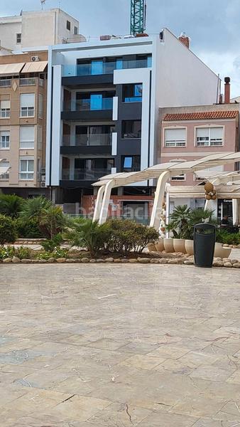 Foto ded5da24-c6f2-4fa8-b786-47c2cd420e0c. Appartement dans n/a dans Centro - Muelle Pesquero Torrevieja