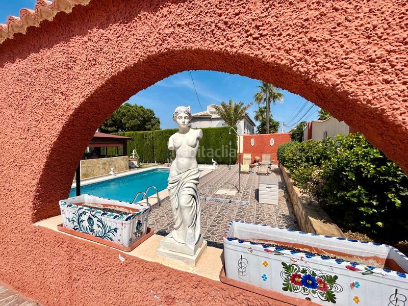 Foto f3015a5d-958d-4f9d-be94-30519eb713b5. Chalet mit heizung parking pool in Zona Carrefour - Urbanizaciones Torrevieja