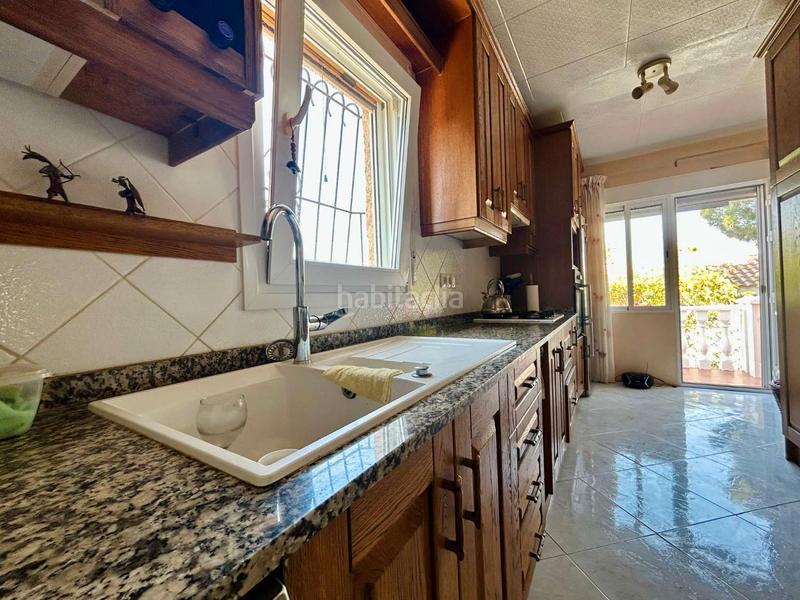 Foto beb4b605-ae17-4398-a9ee-4403e05d23bd. Chalet with heating parking pool in Zona Carrefour - Urbanizaciones Torrevieja