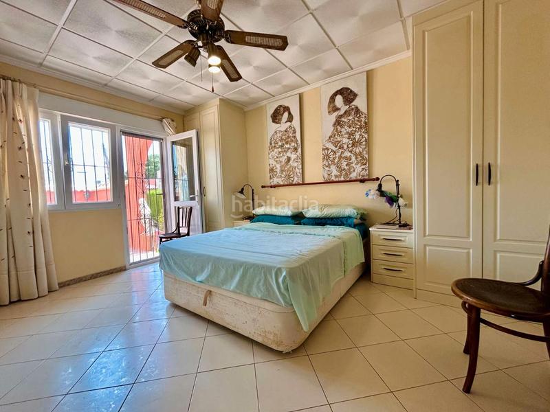 Foto e65e58c0-300b-416c-90de-57dd7b6df4a7. Chalet with heating parking pool in Zona Carrefour - Urbanizaciones Torrevieja