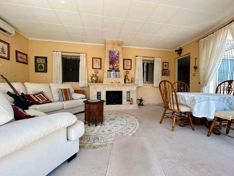 Foto 3abff450-ee14-4de1-b161-3a9cf6e37509. Chalet avec chauffage parking piscine dans Zona Carrefour - Urbanizaciones Torrevieja