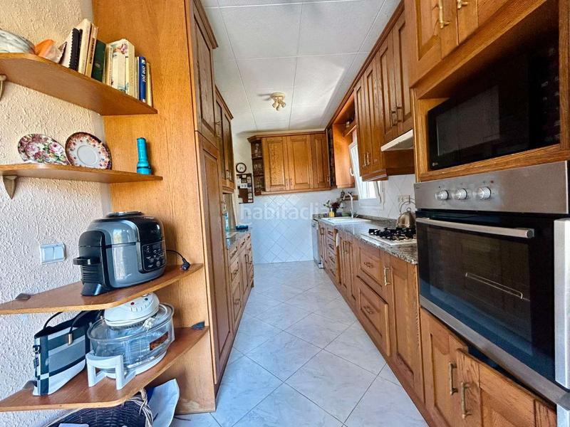 Foto e8b31959-8ba2-4bba-9d6e-b2ea1c9781c1. Xalet amb calefacció aparcament piscina a Zona Carrefour - Urbanizaciones Torrevieja