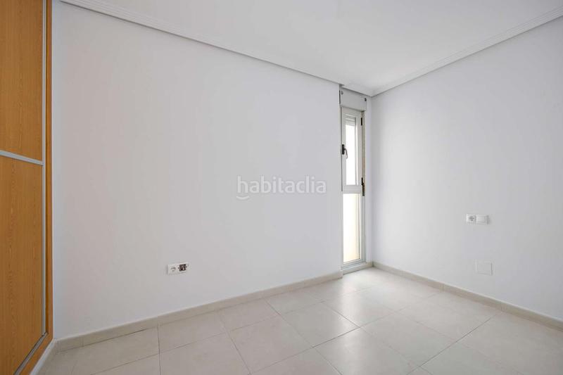Foto e5eeaeac-d186-4e63-9a79-6359c958a90f. Appartement in Las Piscinas Naturales Torrevieja