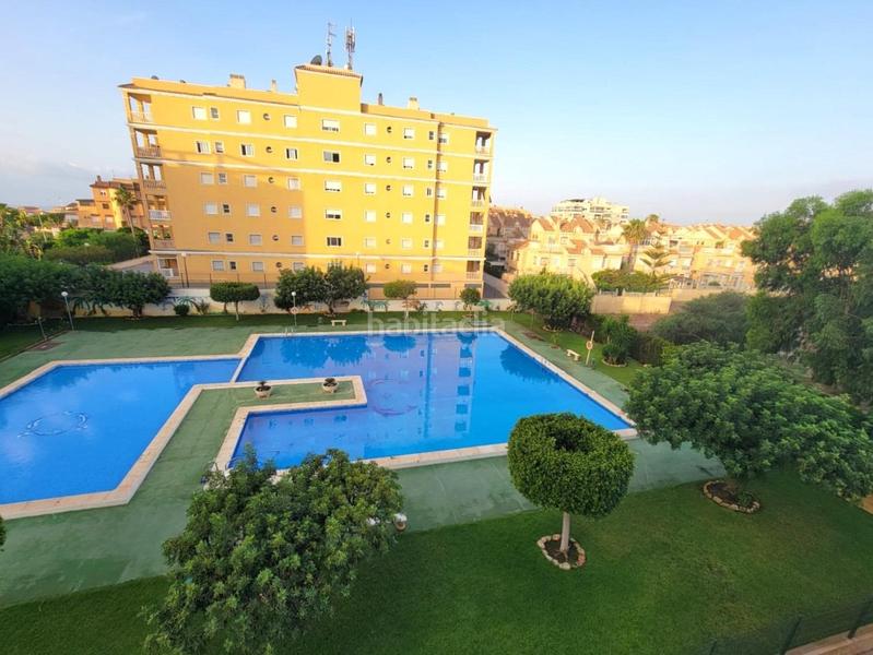 Foto 73402308-1c0a-4027-aaf6-289b6e3332f0. Apartamento en Torreblanca Torrevieja