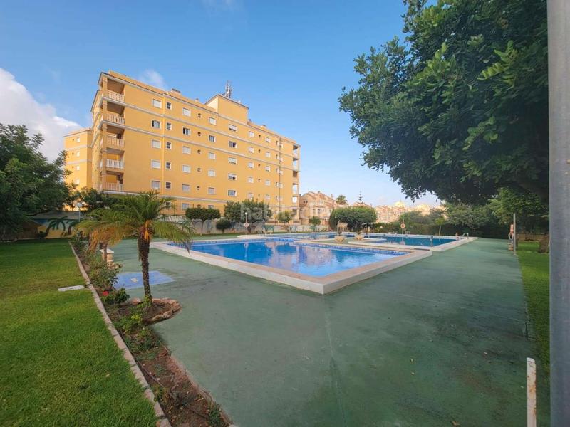 Foto ed0be18c-260d-4c37-a9c8-49b72988acab. Appartement avec chauffage piscine dans Torreblanca Torrevieja