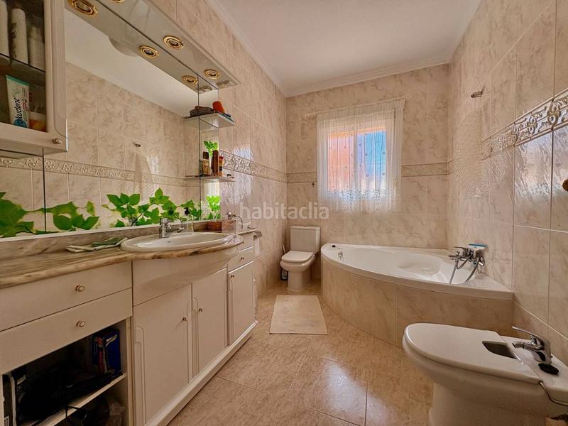 Foto ef504f25-a198-4ed7-98cf-e71b424d1db6. Maison avec chauffage parking piscine dans Rojales