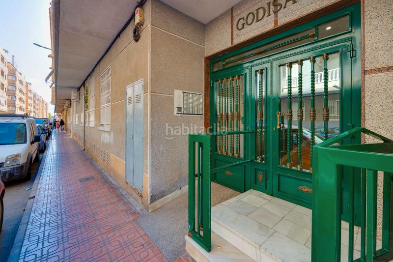 Foto e98d8873-2e5b-4a30-802b-7623b737930b. Estudi amb calefacció a El Acequión Torrevieja