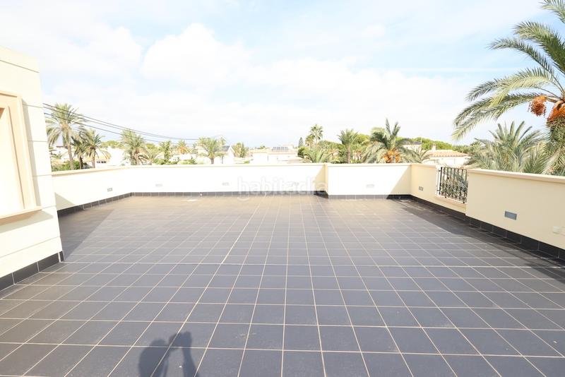 Foto 6bd2a196-ed99-499a-b86c-45c131abbdba. Chalet with heating parking pool in Cabo Roig Orihuela