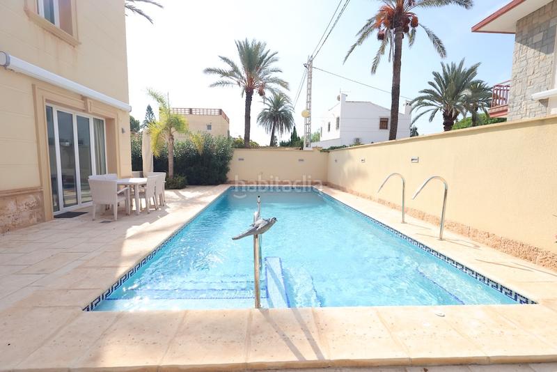 Foto 793de8f4-844f-4f0f-a335-be339509d0ea. Chalet with heating parking pool in Cabo Roig Orihuela