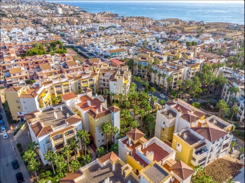 Foto 4409b14b-9fa6-4103-a855-9155e7276f91. Apartment with heating parking in Zona Playa de los Locos Torrevieja