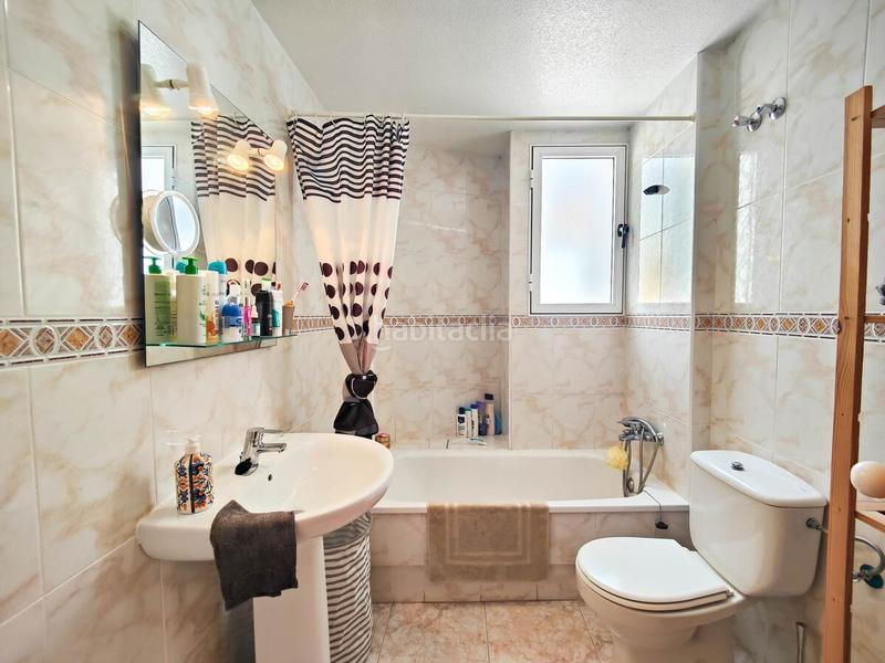 Foto d60c3f66-bdb6-4cfe-b847-fd9d37e22bfb. House with heating parking pool in Los Balcones y los Altos Orihuela