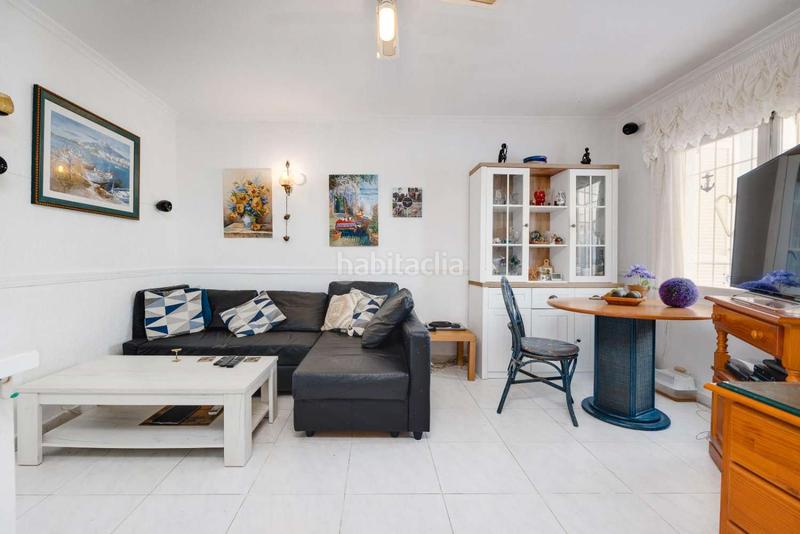 Foto d9fa9694-129b-4d8d-9cdb-49c300529963. Maison avec chauffage dans nueva Torrevieja Torrevieja