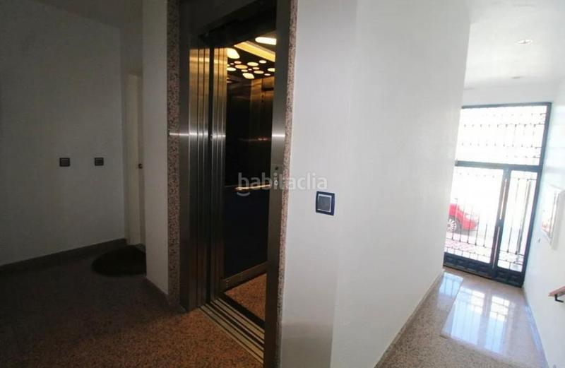 Foto 17b7ad5b-a743-4b90-8433-ceaf2ee58a7f. Apartment with heating in Centro - Muelle Pesquero Torrevieja