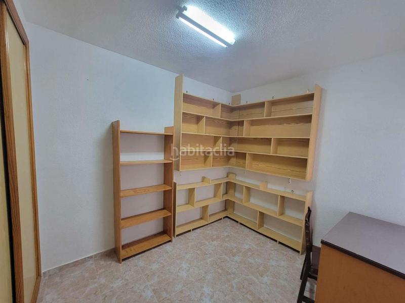 Foto 947ac001-0b48-4cd5-8ac0-ee8190ed6bd4. Apartament amb calefacció aparcament a Zona Playa de los Locos Torrevieja