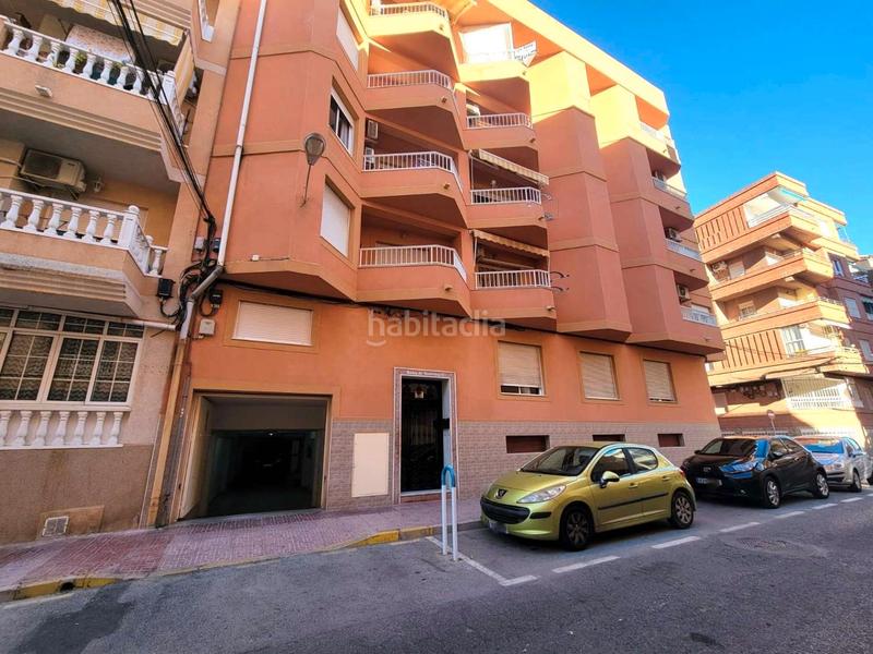 Foto e84a077b-2fe8-4f00-b511-ed7f7bb04cdd. Apartament amb calefacció aparcament a Zona Playa de los Locos Torrevieja