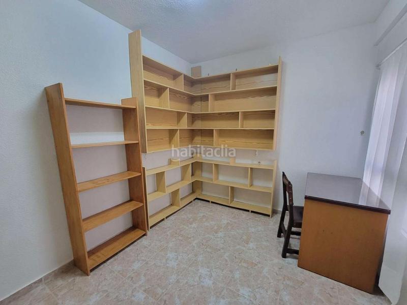 Foto eff45807-6ee4-4282-9ec5-a245cb240aa1. Apartament amb calefacció aparcament a Zona Playa de los Locos Torrevieja