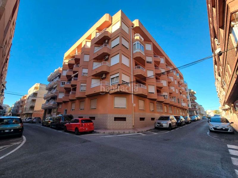 Foto b98b15d5-376a-4933-899c-623e5d7f7180. Piccolo appartamento con riscaldamento parcheggio in Torrevieja