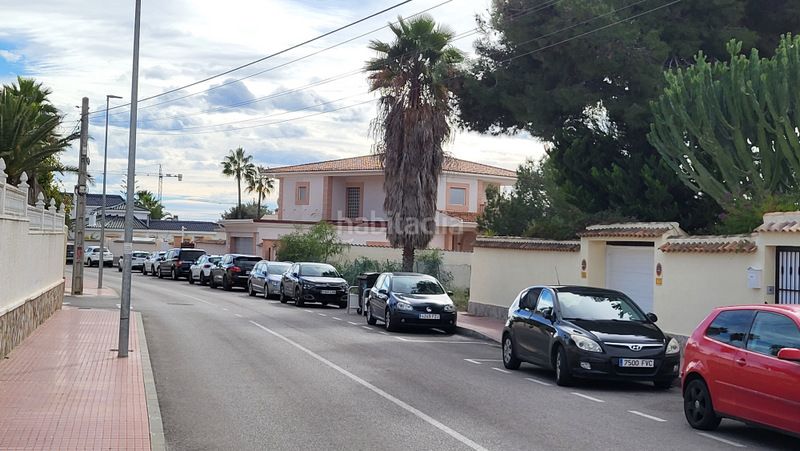 Foto ca77c496-26ef-4190-b84b-d385f76bcfc4. Xalet amb aparcament piscina a Lo Marabú Rojales