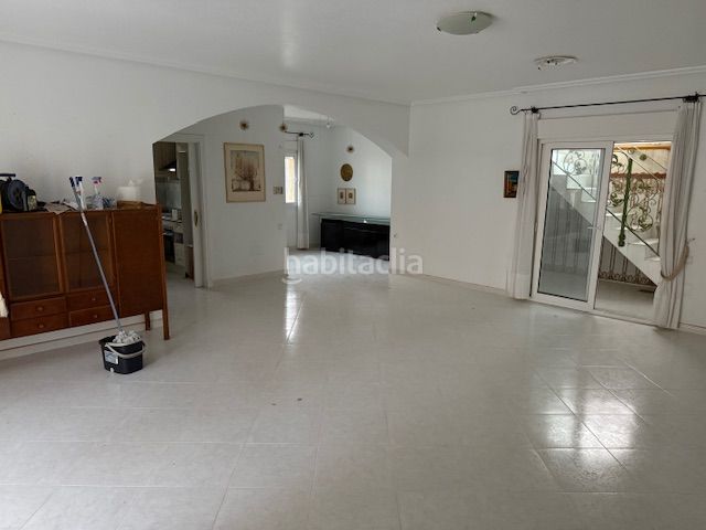 Foto f3ac31bd-01ed-4633-82cb-4668780bb97d. Xalet amb aparcament piscina a La Regia Orihuela