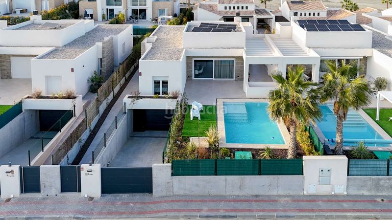 Foto 6189c3c5-c20f-4af7-807d-cf2b9151a44d. Chalet en Algorfa