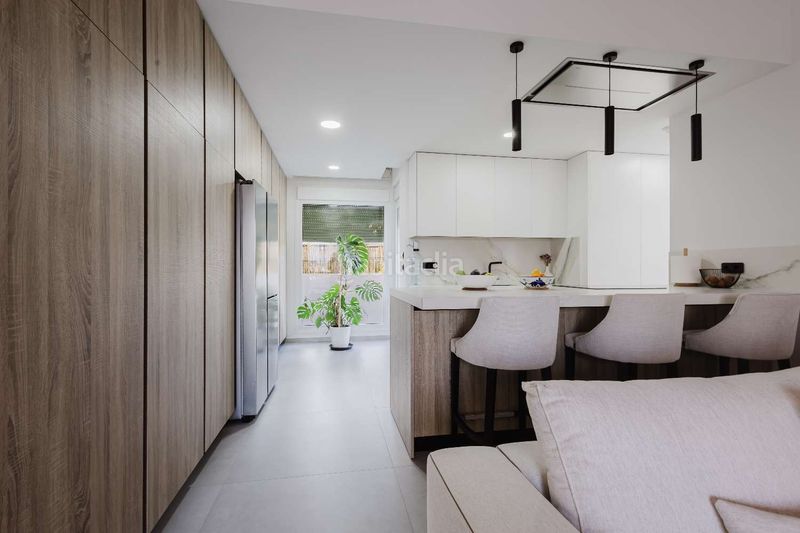 Foto d0e86828-eb34-42e3-9c30-48bfad3006f7. Xalet amb aparcament piscina a Algorfa