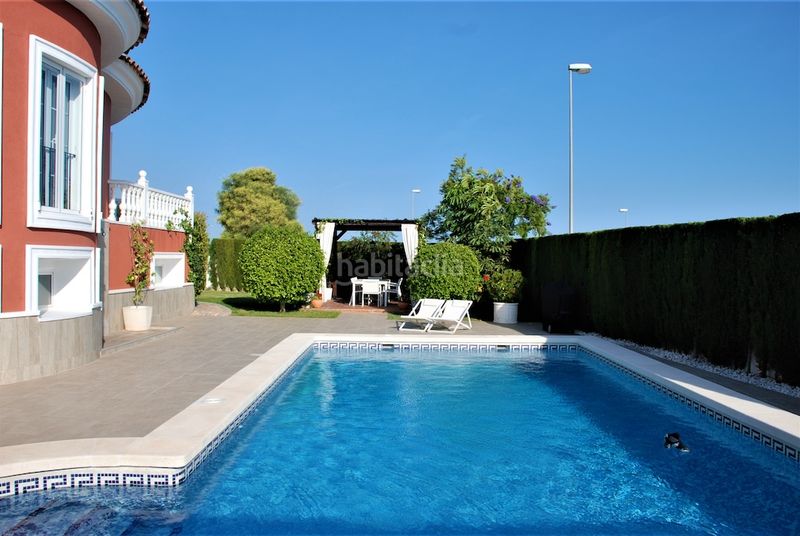 Foto 1ffeb284-a9c8-4992-adca-1ca2973fe37b. Xalet amb calefacció piscina a Centro de la Ciudad Quesada Rojales