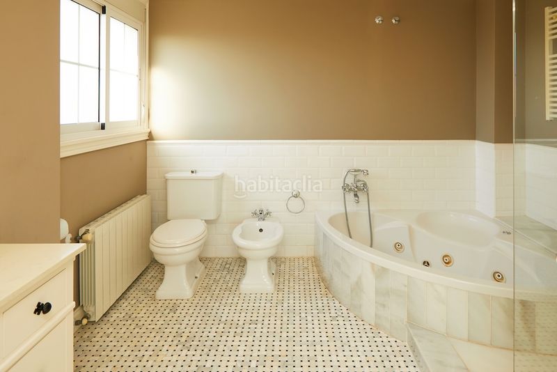 Foto e9e70a1a-fa3f-483c-afaf-cf3ba0c47184. Xalet amb calefacció piscina a Centro de la Ciudad Quesada Rojales