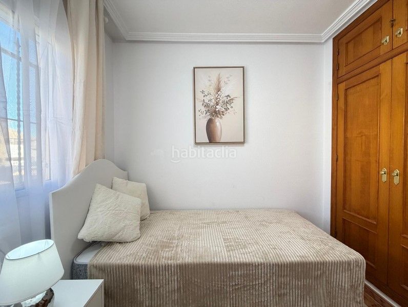 Foto f5d4060d-f453-4996-ad6c-881cd1709707. Casa amb calefacció aparcament piscina a Villamartín-Las Filipinas Orihuela